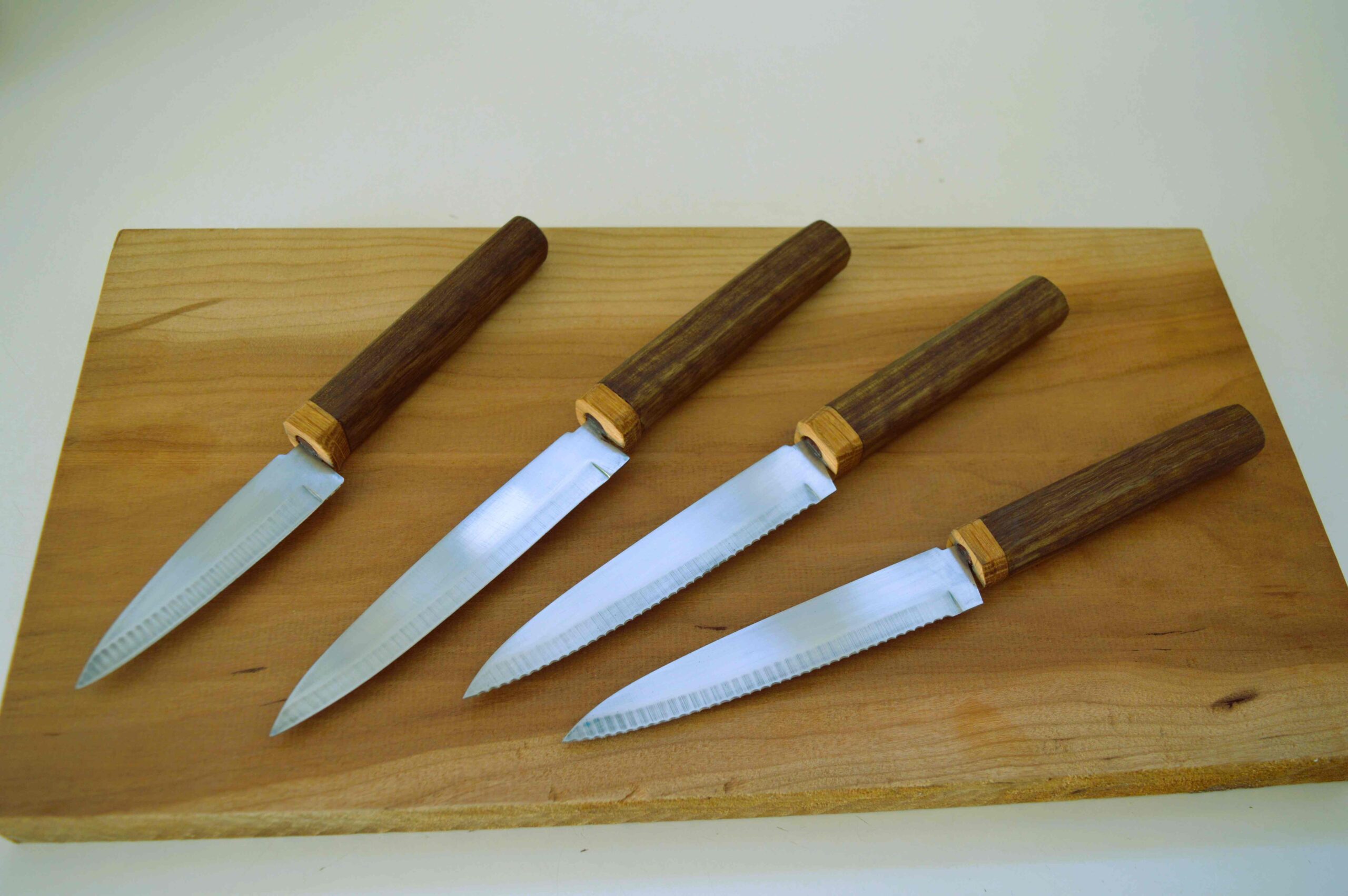 Kitchen knife set (4) with hardwood Japanese Wa handles